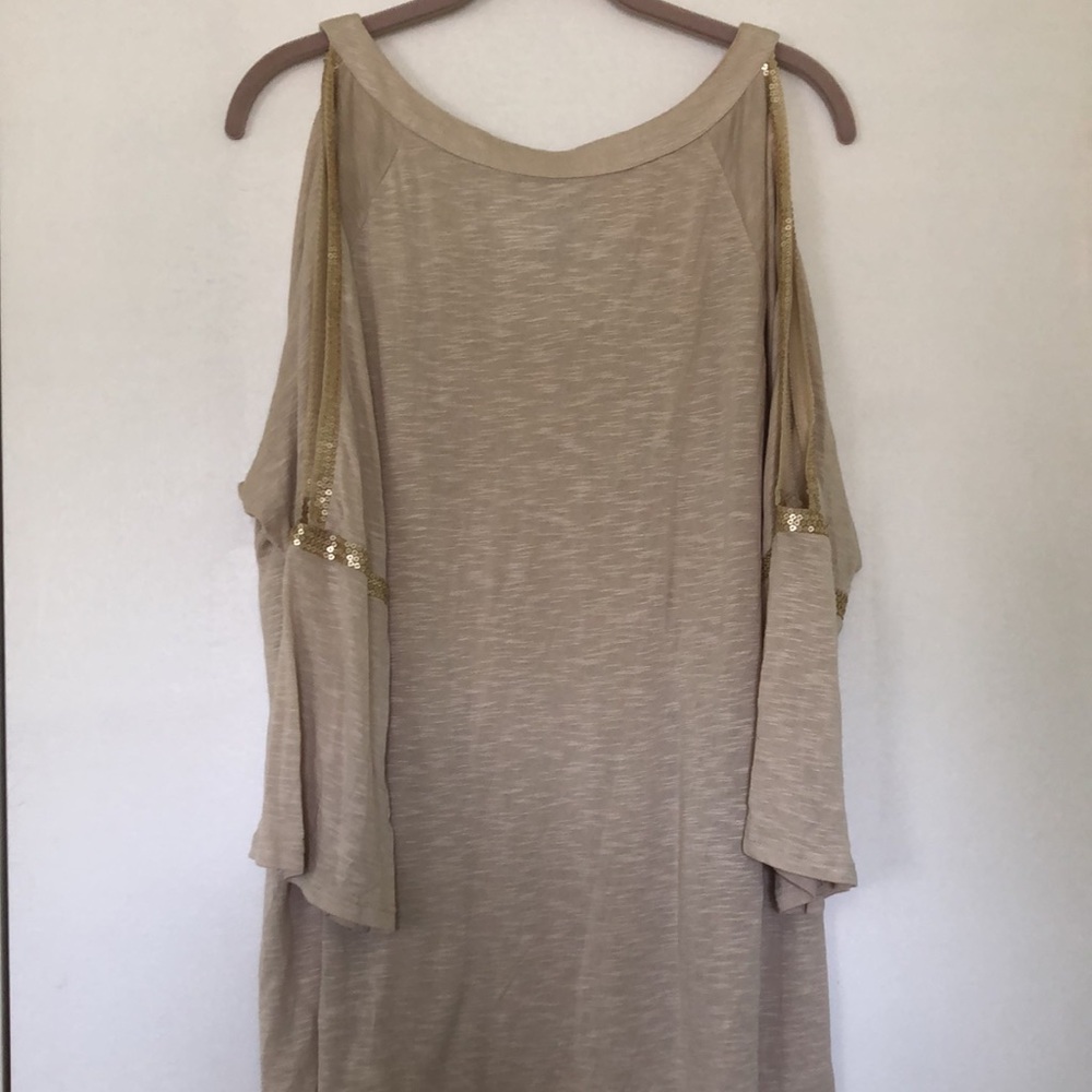 Chico’s sequin embellished top - Picture 4 of 4